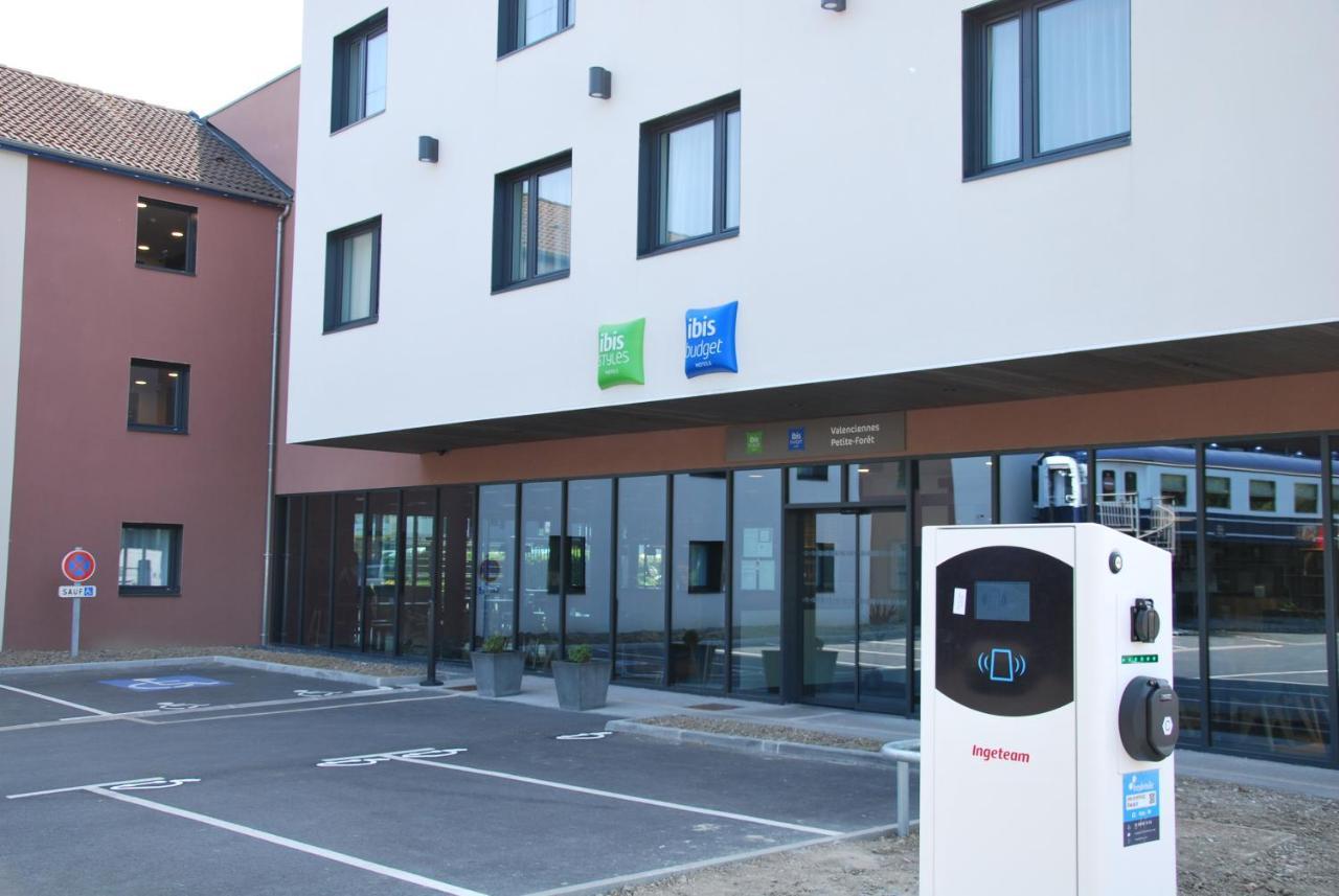 Ibis Budget Valenciennes Petite Forêt Esterno foto