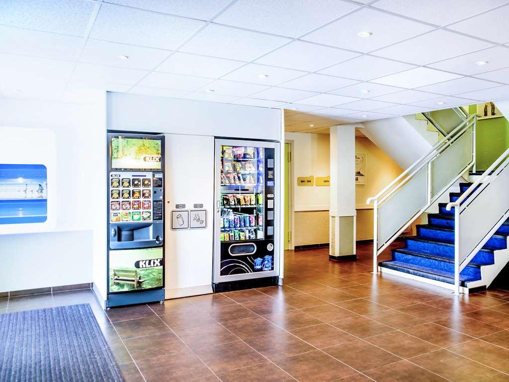 Ibis Budget Valenciennes Petite Forêt Esterno foto