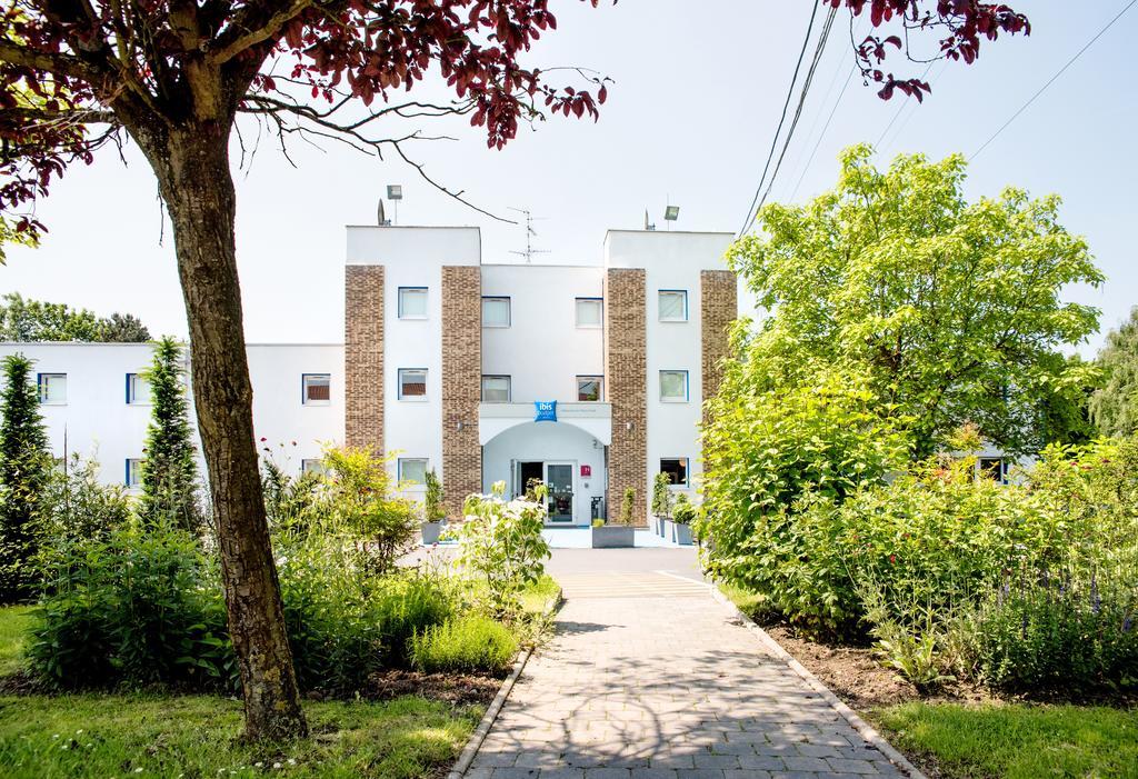 Ibis Budget Valenciennes Petite Forêt Esterno foto